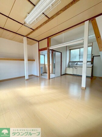 本町2丁目貸家の物件内観写真